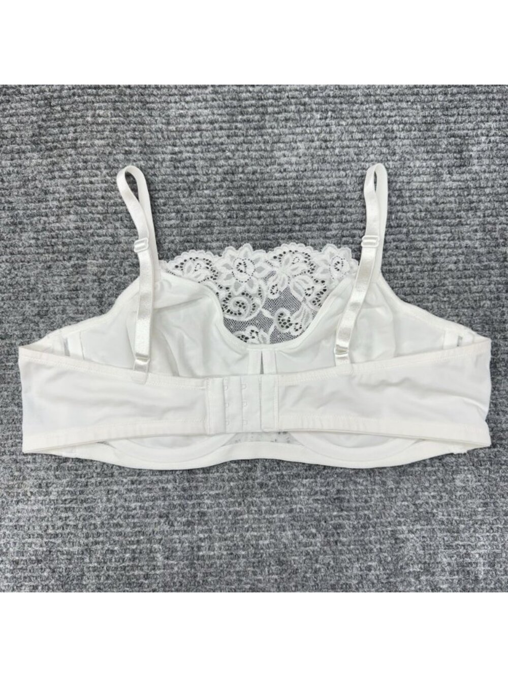 Olga Bra 40C Pretty Lace Cami Underwire Unlined White Floral Overlay 35263 - Picture 3 of 6